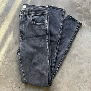 Madewell 10” High Rise Skinny Jeans Lunar Wash Size 27